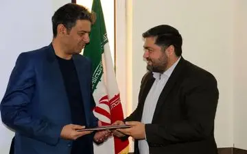   امضا قرارداد احداث "پردیس سینما پیروزی" در کرمانشاه

