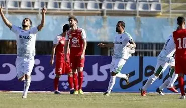 درخشان: بین بازیکنان با تجربه و جوان پرسپولیس فاصله زیادی وجود دارد/ تیم دستپاچه بود 