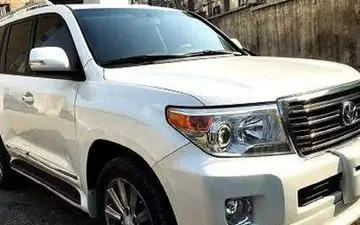 توقیف خودرو لندکروز قاچاق در پاوه
