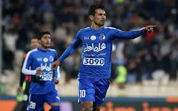  رونمایی مهاجم استقلالی از پیشنهاد پرسپولیس 