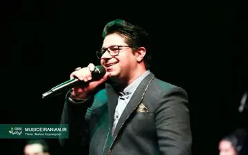 نوای «نوایی نوایی» با صدای «حجت اشرف‌زاده» در آزادی طنین انداز شد