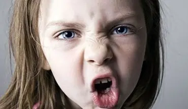 مادرانی که عزت نفس پائینی دارند فرزند نوجوان شان این بلاها را سرشان می آورند