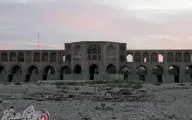 در بستر زاینده رود تردد نکنید