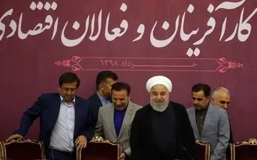  جزئیات افطاری رئیس جمهور با فعالان اقتصادی، از دلار ۷۰۰۰ تومانی تا تک شرط روحانی برای بازگشت ارز صادرات