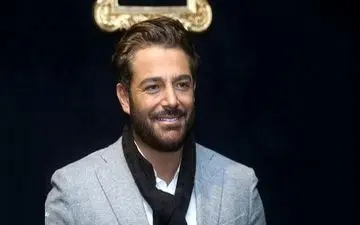 محمدرضا گلزار با همسرش در یک مکان عمومی| عکسی از حضور محمدرضا گلزار و همسرش در یک رستوران