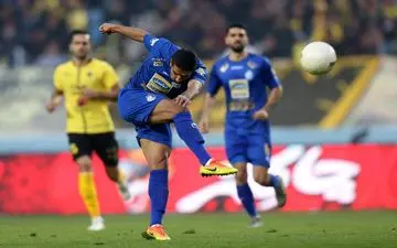 استقلال بهترین هافبک های ایران را در اختیار دارد / هنوز خیلی می توانم بهتر باشم 