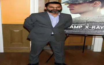 بازیگر ایرانی مترجم سیا شد!