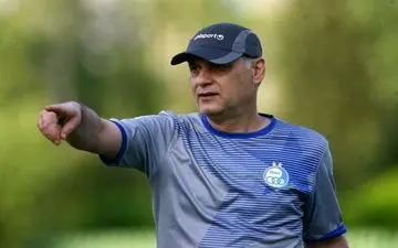 نامجومطلق: چرا پنجره پرسپولیس راحت باز می‌شود؟
