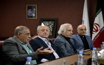  گزارش تصویری|دیدار پیشکسوتان استقلال با وزیر ورزش
