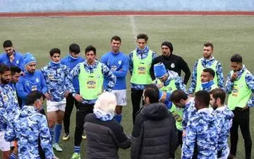 فوراً به داد استقلال برسید!