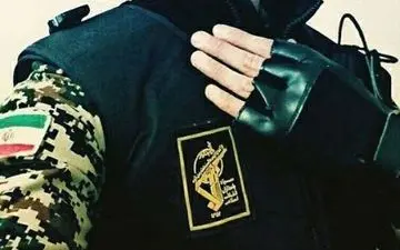 نخستین تصاویر از شلیک موشک های سپاه