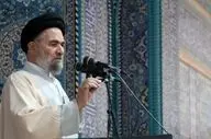 امام جمعه بروجرد: قدرت ایمانی وجه متمایز ارتش جمهوری اسلامی است