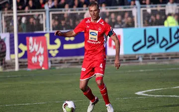  خدا را شکر همۀ 15 تیم با هم رفیق شدند و علیه پرسپولیس هستند!