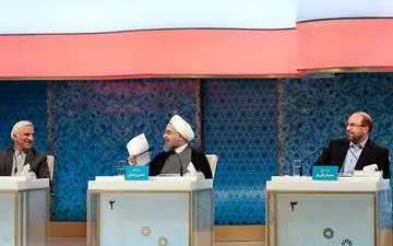  پاسخ اینستاگرامی روحانی به ادعاهای خلاف واقع قالیباف