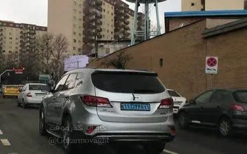 عکس/ سانتافه گرند 2017 با پلاک دیپلماتیک