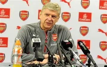  ونگر: مهم برد تیم است/ دو هفته پیش هم داور گل یک متر در آفساید حریف ما را ندید!