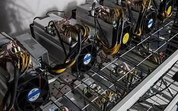 کشف و جمع‌آوری ۳۰ دستگاه ماینر غیرمجاز در ساوه