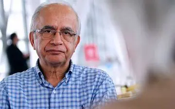 ابراهیم وحیدزاده در  «کافه فیلم» / «عشق فیلم» را در آی‌فیلم تماشا کنید