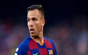 آخرین پیشنهاد یوونتوس برای جذب هافبک بارسلونا 