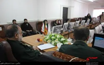 گفتمان انقلاب اسلامی زمینه ساز امنیت پایدار و تحقق اقتصادمقاومتی/ تصویری