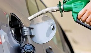 کارت سوخت مصرف بنزین را روزانه 10 میلیون لیتر کاهش داد/دولت جای قاچاقچی را در بازار صادراتی بگیرد