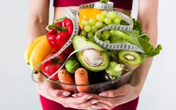 سبزیجات معجزه‌گر برای کاهش وزن: ۸ گزینه عالی که باید در رژیم غذایی‌تان بگنجانید