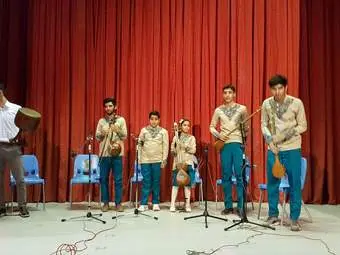 نوای گروه موسیقی کودکان و نوجوانان موسسه فرهنگی و هنری خنیای دانوش در همایش فرهنگ کتابخوانی به روایت تصویر