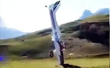 فرودی عجیب که در تاریخ هواپیمایی جهان ثبت شد! 
