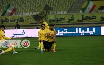 سپاهان از ذوب آهن فاصله گرفت به سرخابی ها نزدیک شد