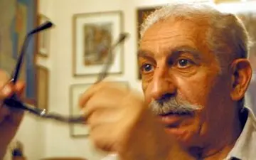 نویسنده ای که زحمت سانسور به قیچی‌کنندگان ارشاد نمی‌داد!