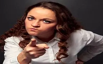 عواقب بد عصبانی کردن زنها | زن‌ها را عصبانی کنید این بلا سرتان می آید!