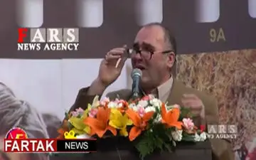 لحظه غش کردن رضا برجی در مراسم بزرگداشت شهید آوینی + فیلم