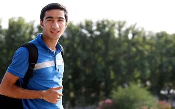 کدام تیم‌های خارجی خواهان کریمی بودند 