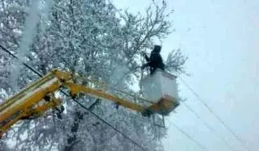  برف سبب قطعی برق 210 هزار مشترک در البرز شد