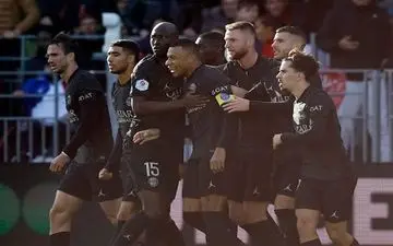 پیروزی پاری‌سن‌ژرمن در نبرد پربرخورد با برست به لطف دبل امباپه 