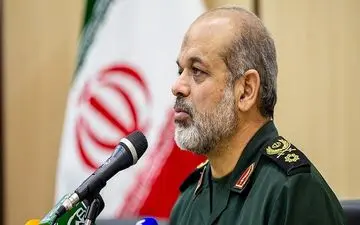 سردار احمد وحیدی: قدرت نظامی آمریکا در حال افول است