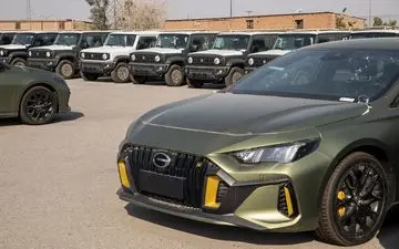 قیمت خودروهای وارداتی امروز چهارشنبه ۲۲ مرداد ۱۴۰۴ / آشفته بازار خارجی ها! + جدول