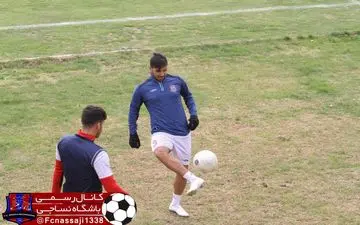 مهاجم نساجی نمی تواند مقابل پرسپولیس بازی کند