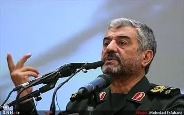  تمدید حکم فرماندهی سرلشکر جعفری به مدت ۳ سال 