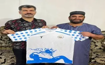 داریوش یزدی از هدایت خلیج فارس ماهشهر استعفا داد