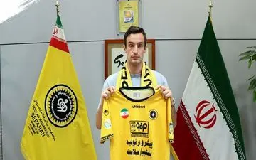 گئورگی همچنان وفادار به پیراهن طلایی