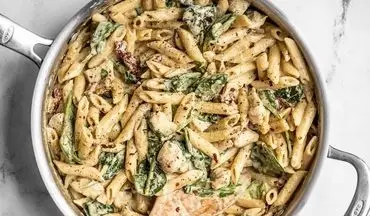 طرز تهیه پاستا آلفردو با مرغ و قارچ؛ غذایی خوشمزه و محبوب ایتالیایی