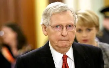 ترامپ کنار رفت اما روند استیضاح ادامه دارد!
