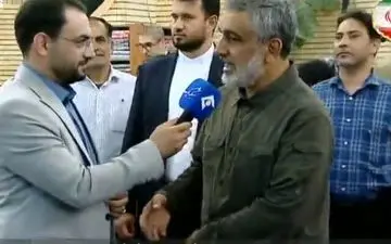 سردار حاجی زاده: هر رأی معادل یک تیر موشک است| ما نیّت کردیم و از طرف شهید حاج قاسم سلیمانی آمدیم و رأی دادیم

