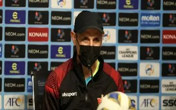 اعلام زمان نشست خبری سرمربیان پرسپولیس و گل گهر