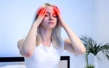 میگرن را با این خوراکی‌ها مهار کنید! رازهایی که کمتر کسی می‌داند