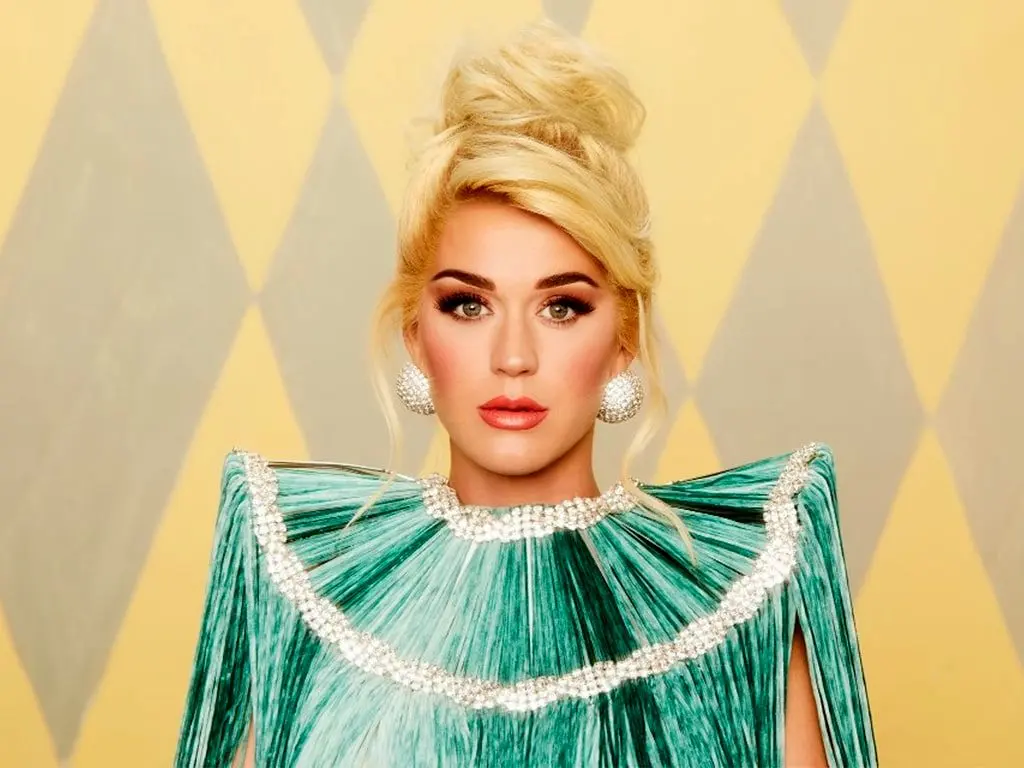 درباره بیوگرافی کیتی پری، این خواننده معروف بدانید.