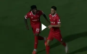گل اول پرسپولیس به فولاد توسط علیپور + ویدئو