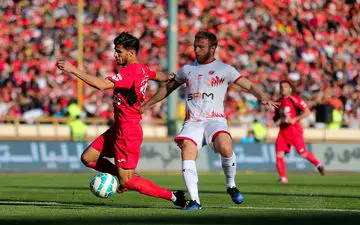 تساوی پرسپولیس و پدیده در نیمه اول