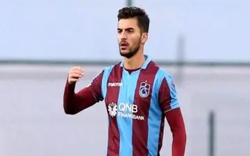 پیشنهاد چشمگیر استقلال به مدافع ترابزون